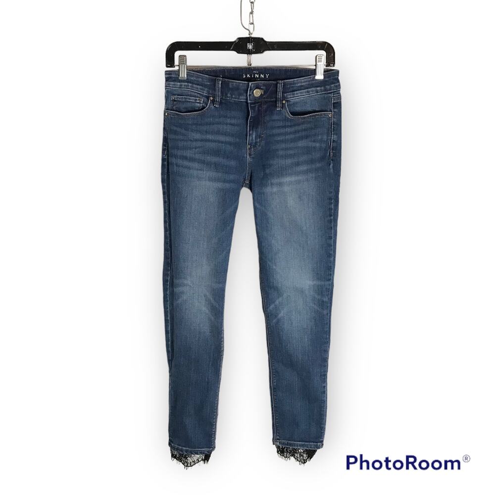 White House Black Market WHBM Sz 2 The Skinny Ankle Classic Rise Jeans